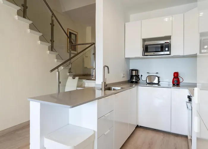 Beachfront Puerto Cabopino Apartment *