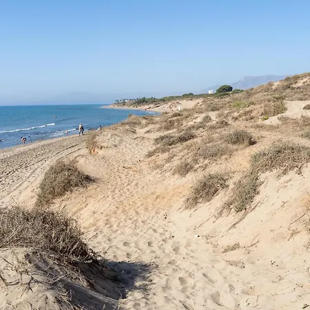 Beachfront Puerto Cabopino *